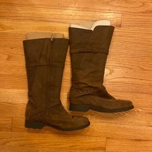 Women’s Teva waterproof leather boots
